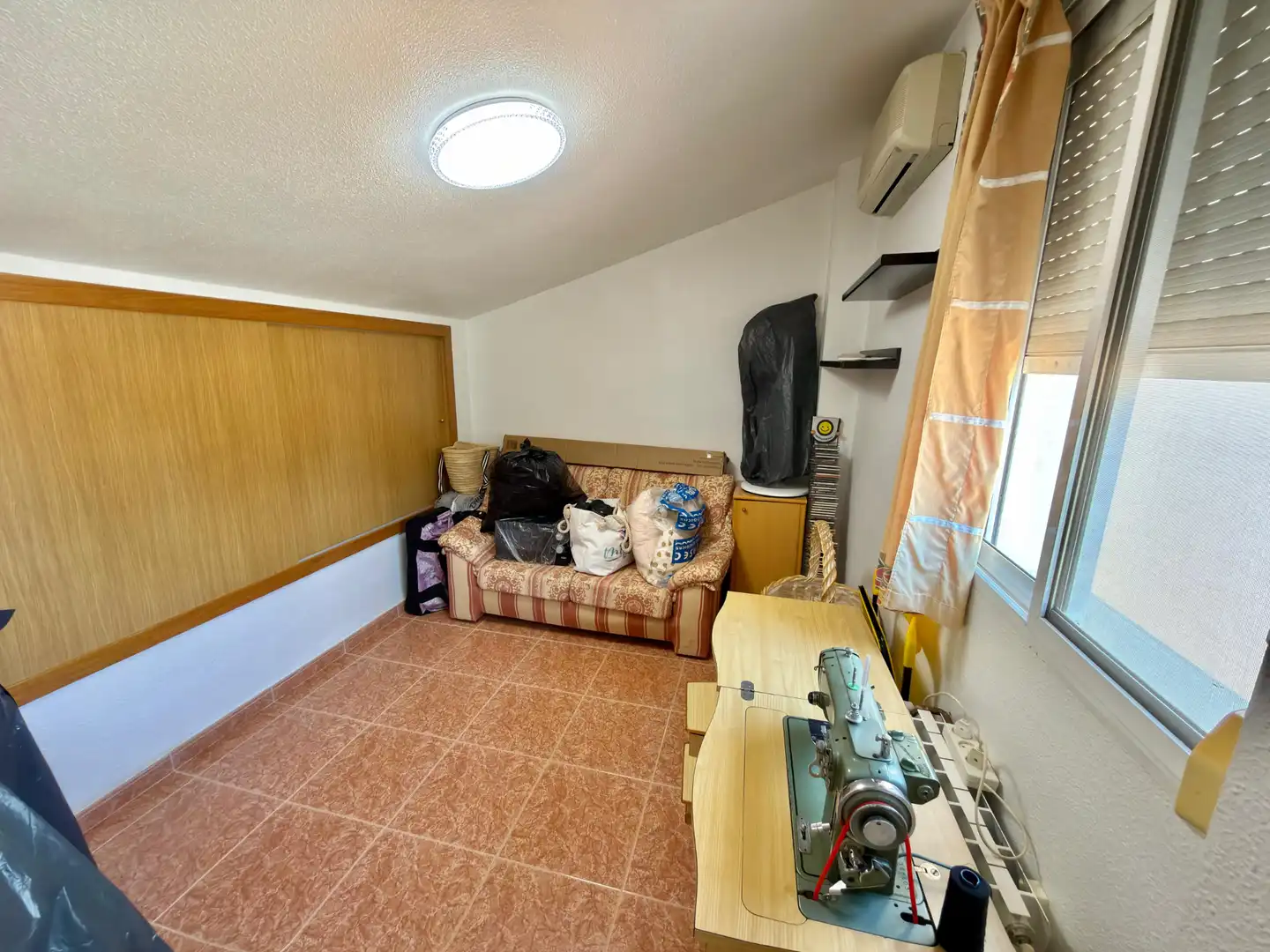 Houses for sale in Torrent  with Air Conditioner, Heating and Private garden