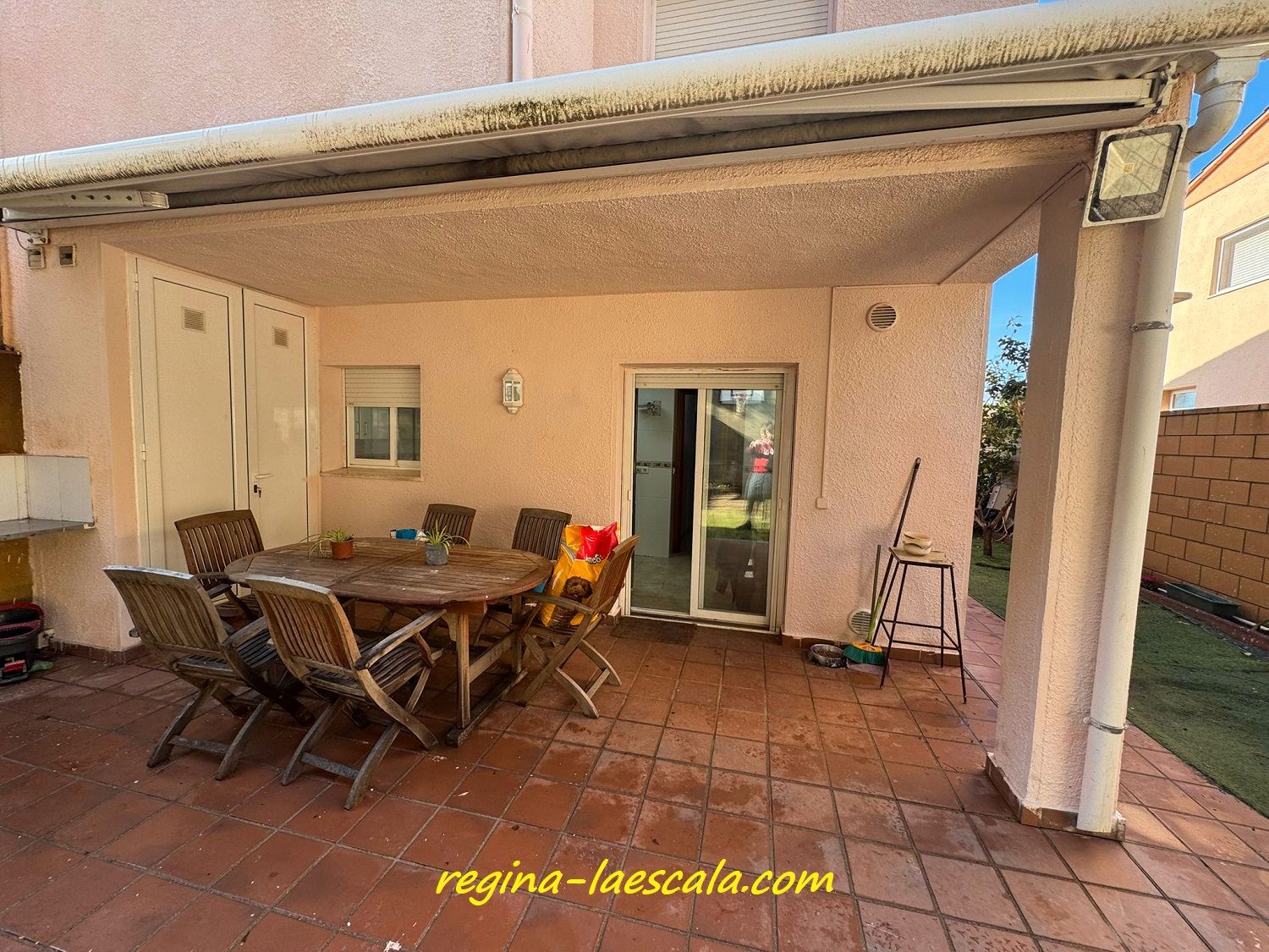 Jardí de Casa adosada en venda en L'Escala amb Aire condicionat, Jardí privat i Terrassa