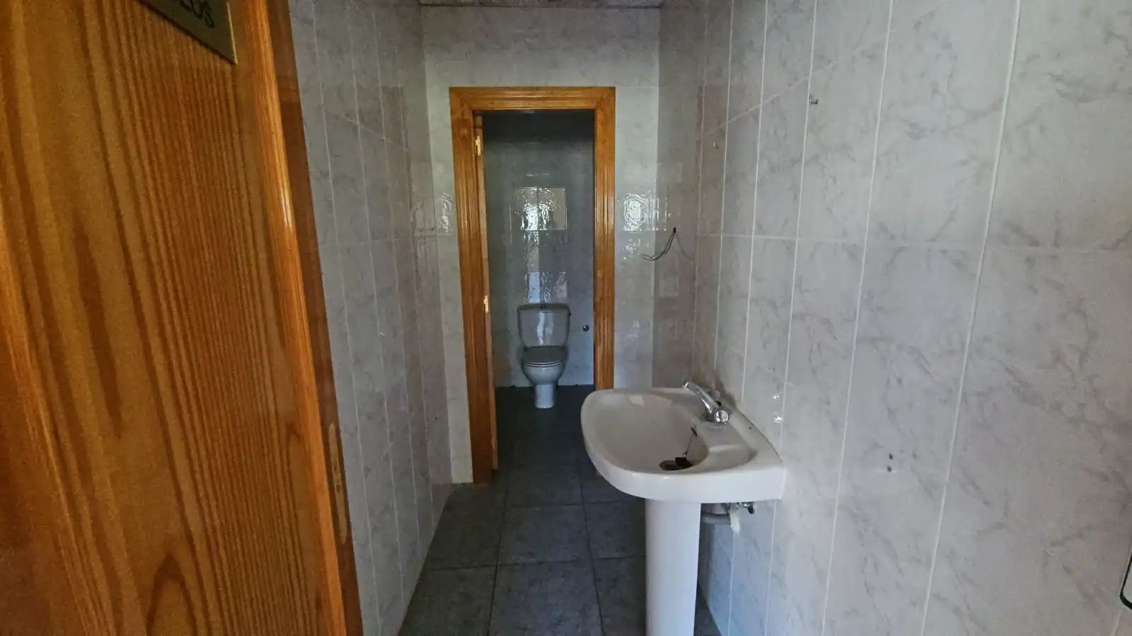 Baño de Nave industrial en venta en Alhama de Aragón