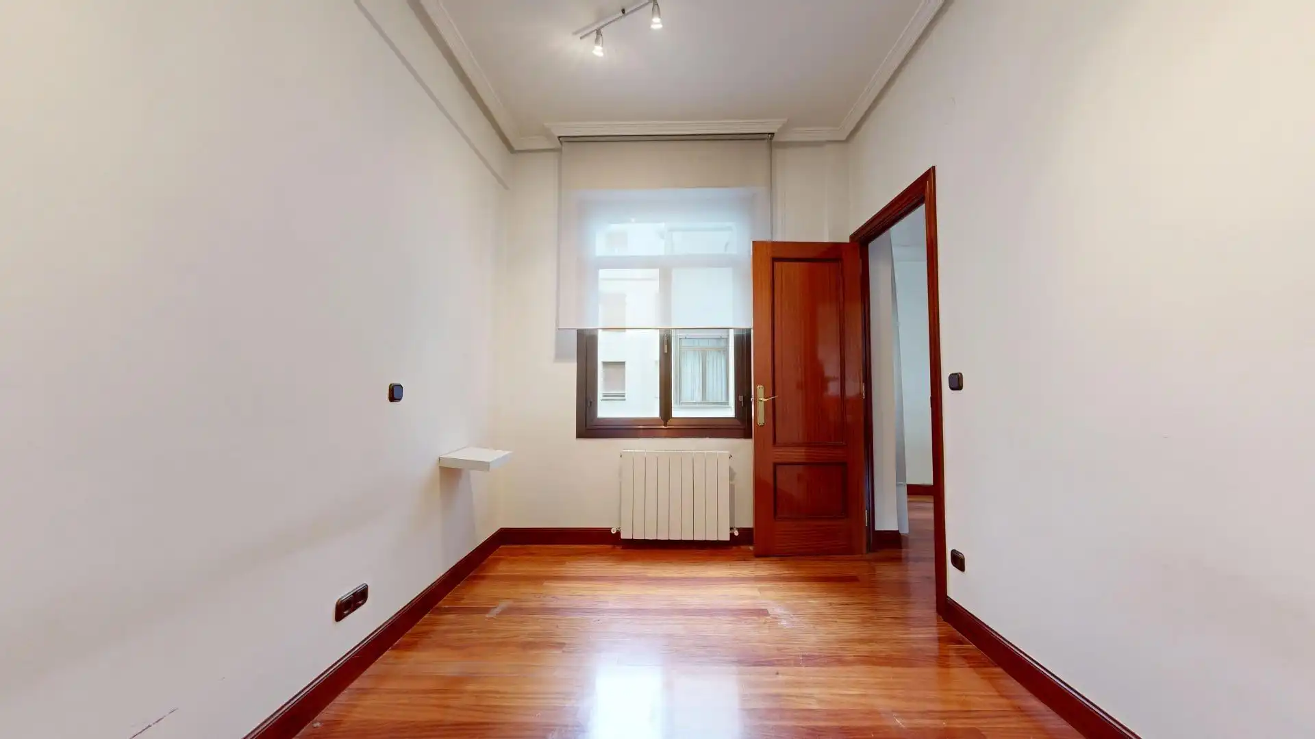 Flat for sale in Bilbao   with Heating