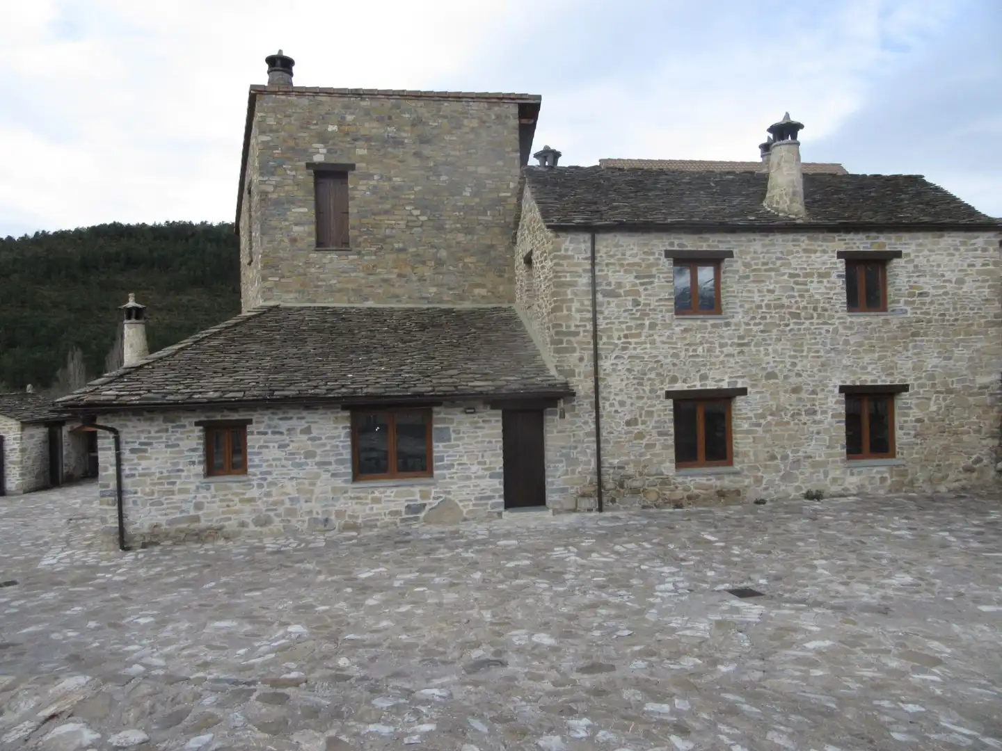 Vista exterior de Casa o chalet en venta en Castiello de Jaca con Calefacción, Jardín privado y Terraza