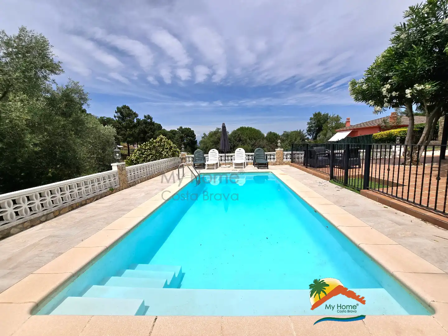 Piscina de Casa o chalet en venta en Maçanet de la Selva con Jardín privado, Terraza y Trastero
