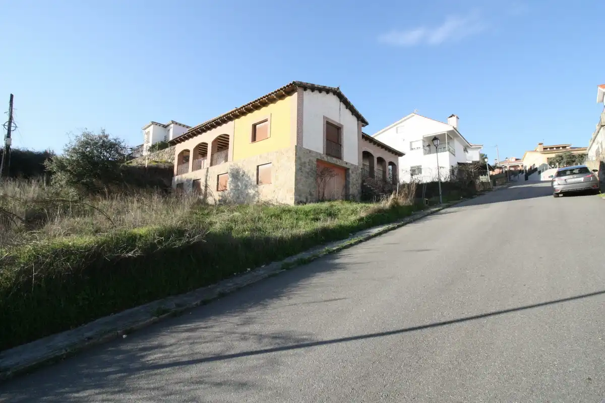 Xalet amb jardí en venda a Calle Corteceros 3, imagen 2