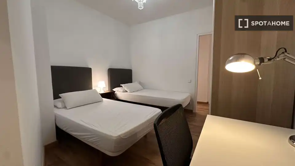 Flat with terrace to rent in Eixample, imagen 15