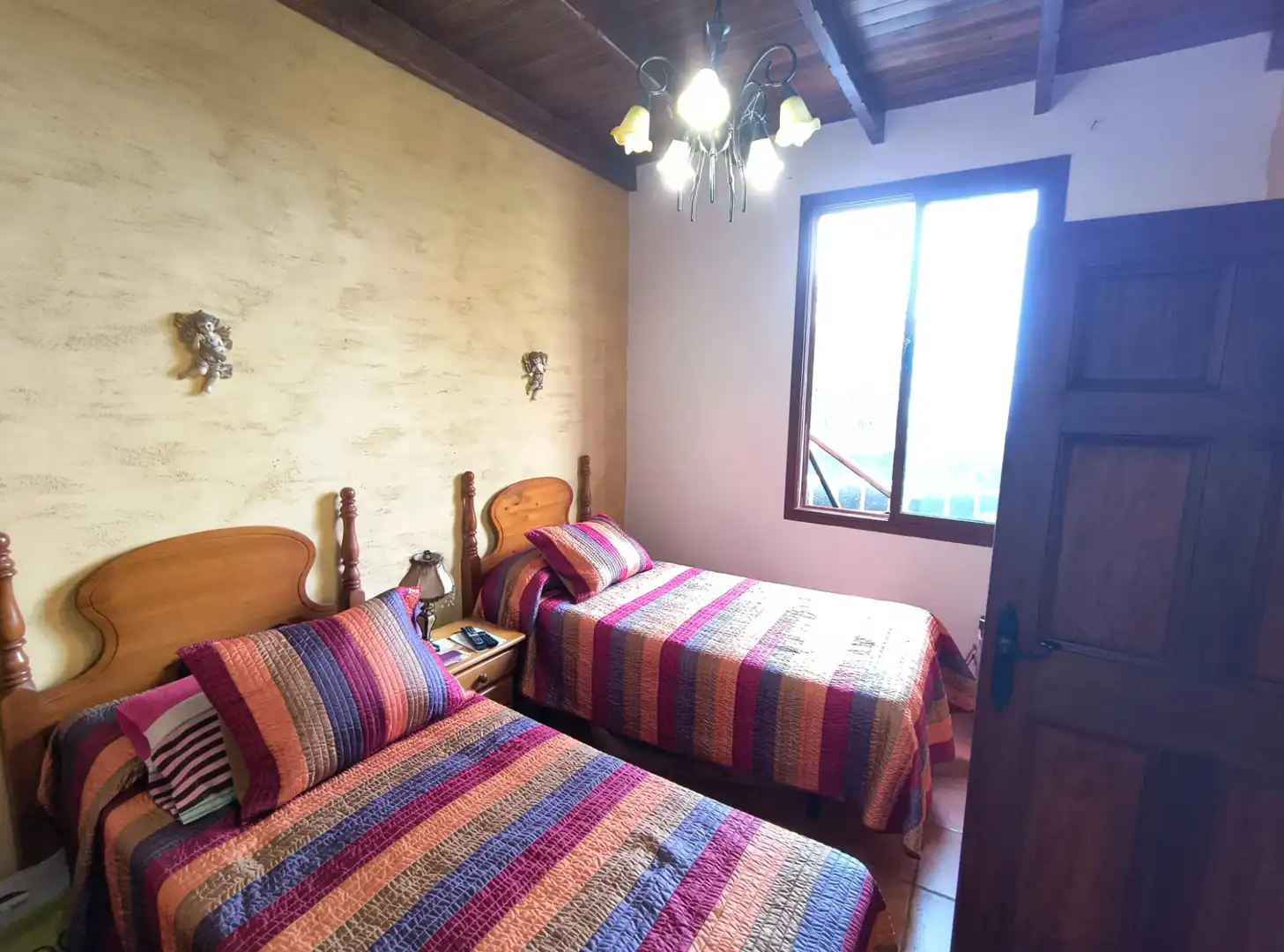 Habitación de Casa o chalet en venta en Los Realejos con Jardín privado, Terraza y Amueblado