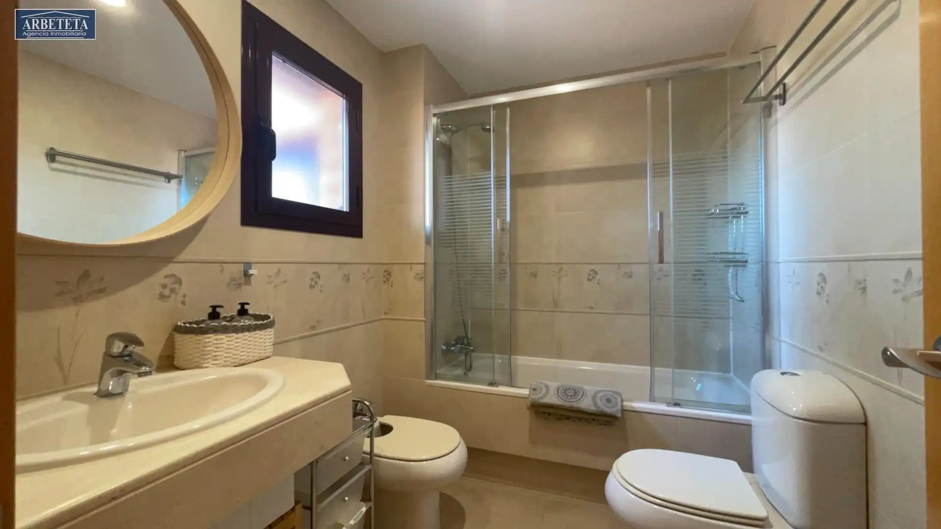 Baño de Piso en venta en Yebes con Calefacción, Terraza y Trastero