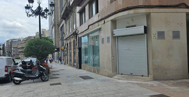 Local comercial en Alquiler en Centro - Areal