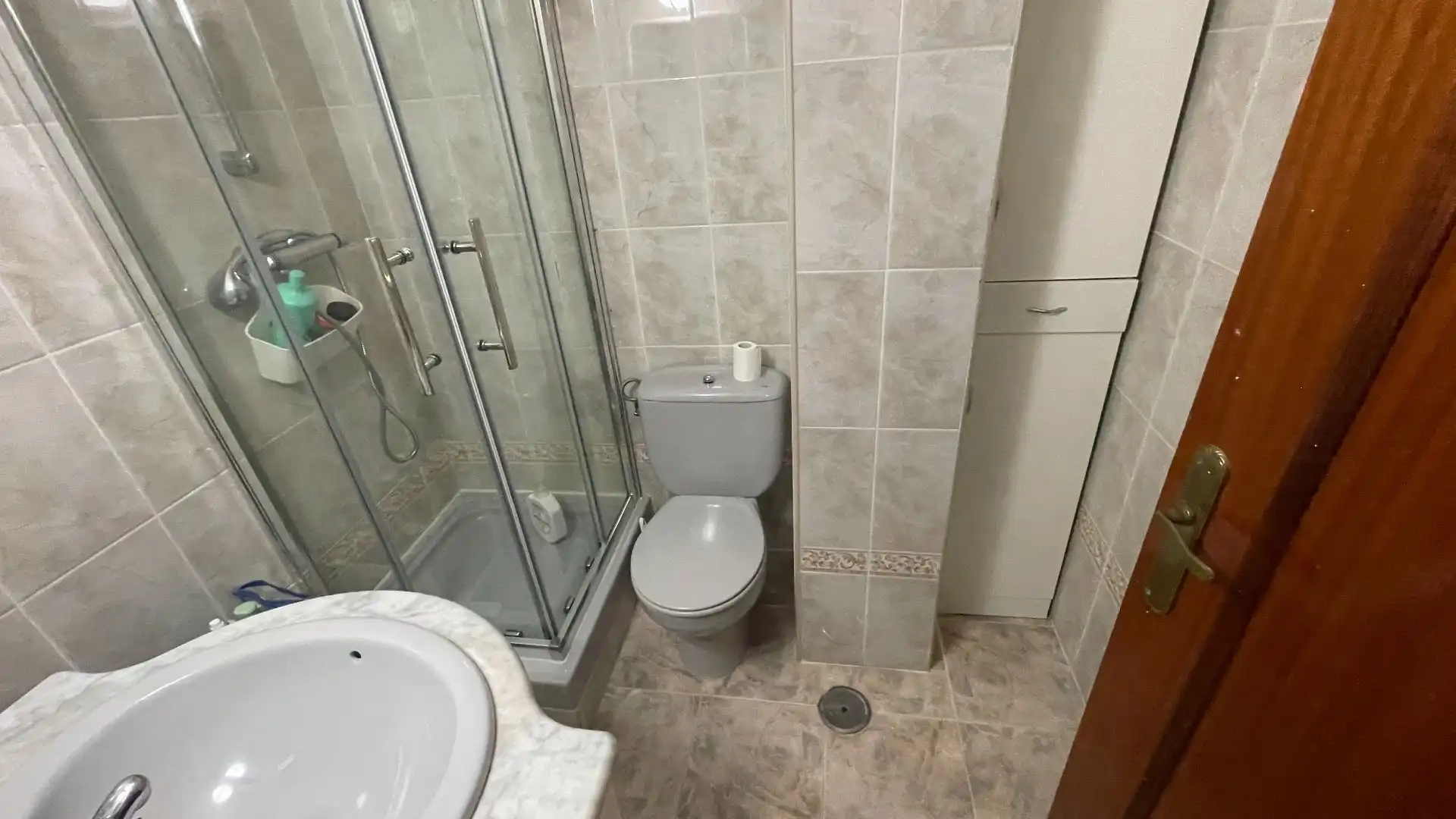 Badezimmer von Wohnung zum Verkauf in Aranjuez mit Klimaanlage, Heizung und Abstellraum