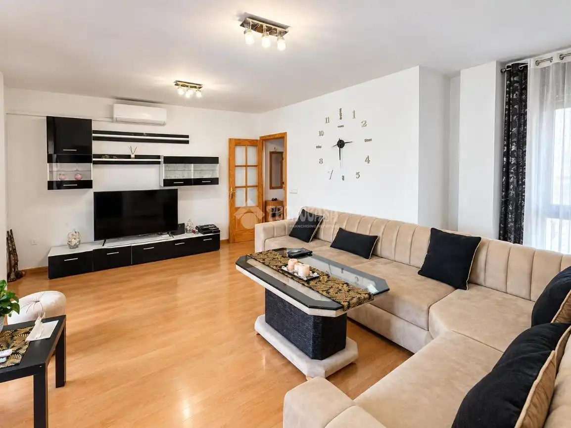 Appartamento in vendita a Yuncler, imagen 11