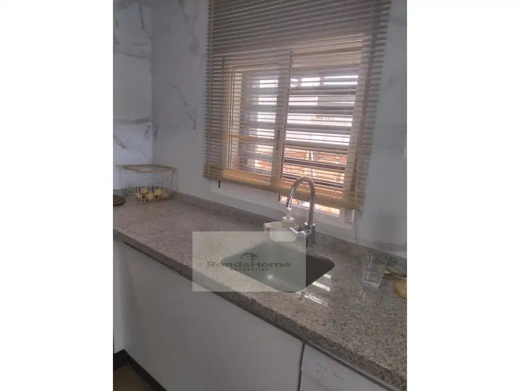 Cuina de Casa o xalet de lloguer en Vélez-Málaga amb Aire condicionat i Terrassa