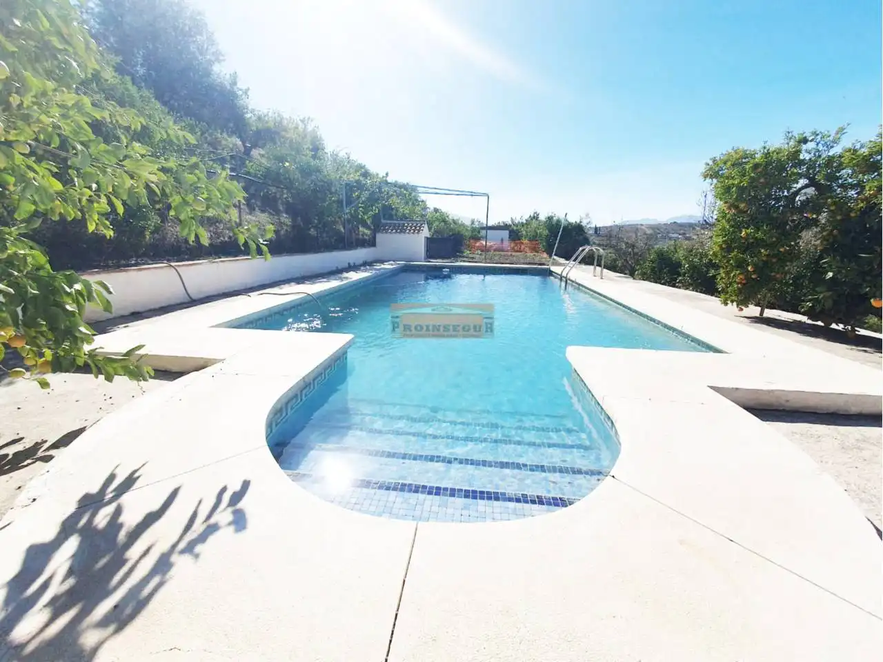 Casa rústica amb piscina en venda a Calle dehesa alta