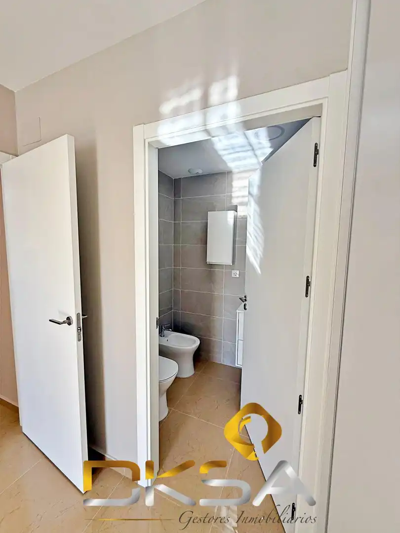 Apartment with pool for sale in Calle PAI SECTOR TORRELASAL, imagen 25