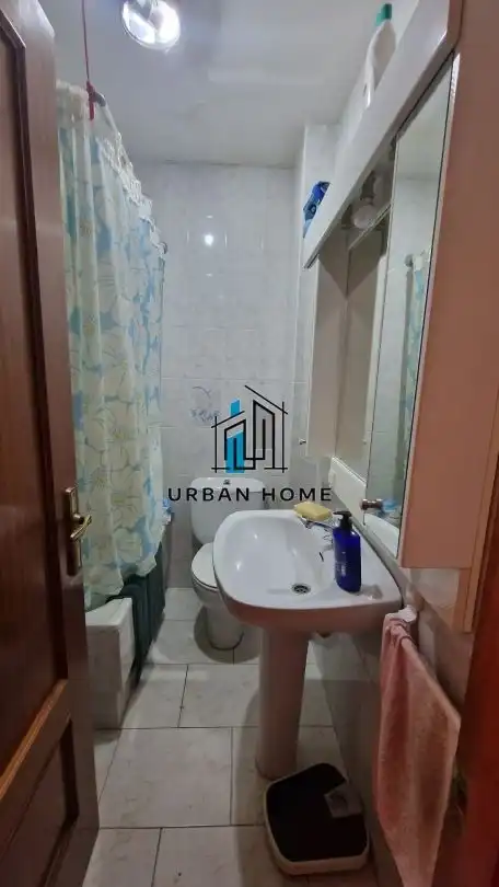 Bathroom of Flat for sale in Villarejo de Órbigo  with Heating, Terrace and Storage room