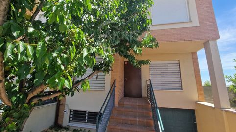 Foto 2 de Casa adosada en venta en Seseña, Yuncos, Toledo
