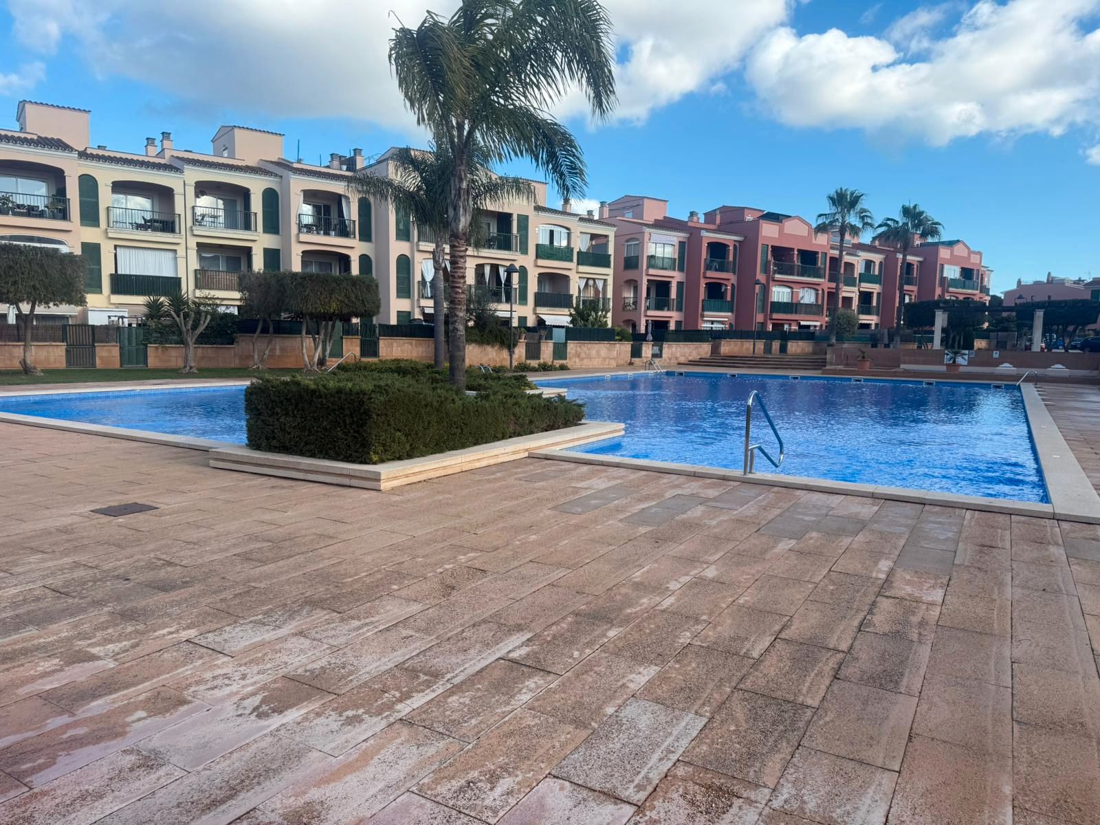 Swimming pool of Flat for sale in Llucmajor  with Air Conditioner, Heating and Terrace