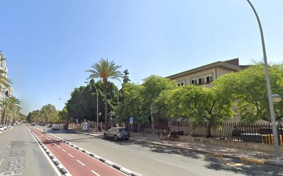 Vista exterior de Piso en venta en Elche / Elx