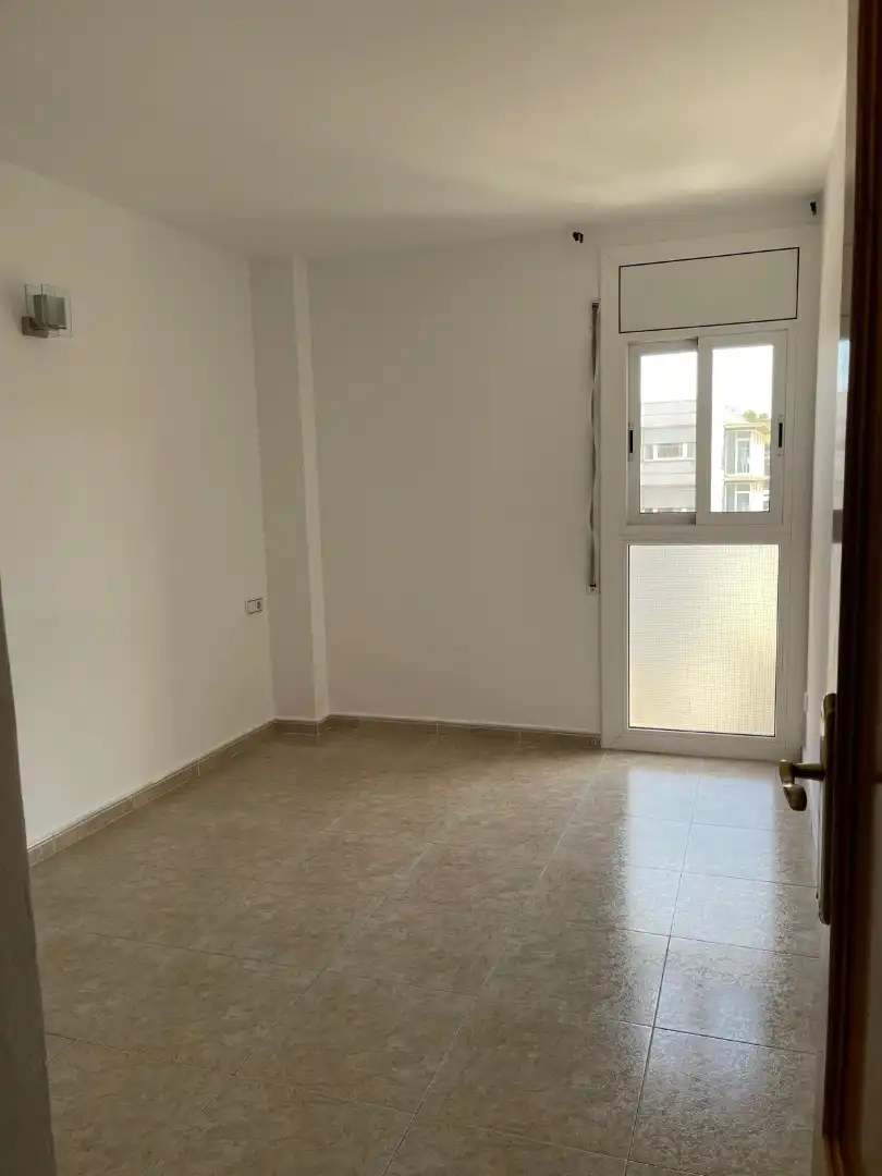 Habitación de Piso en venta en Granollers con Calefacción, Balcón y Alarma