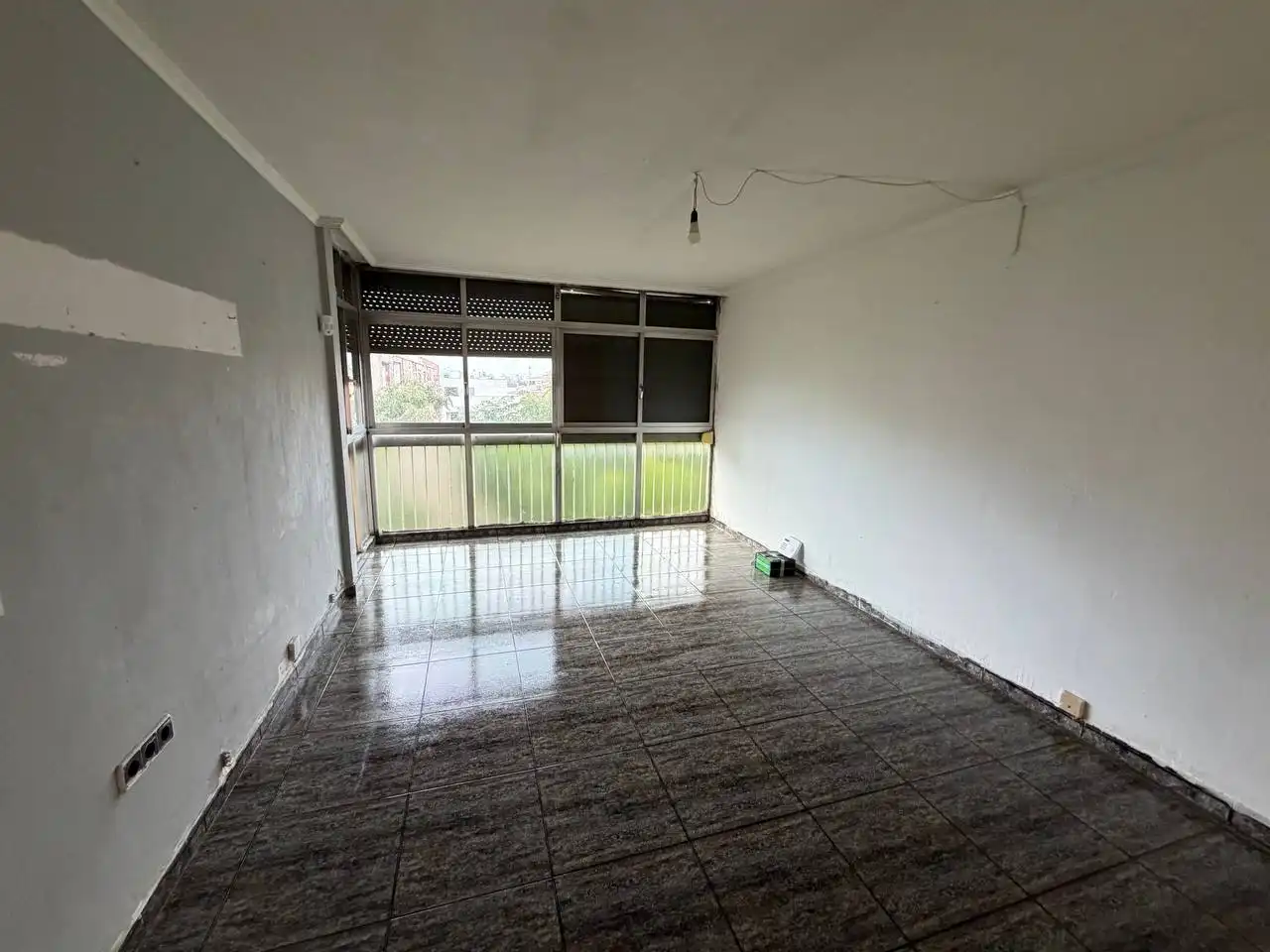 Sala d'estar de Pis en venda en Santa Perpètua de Mogoda amb Calefacció