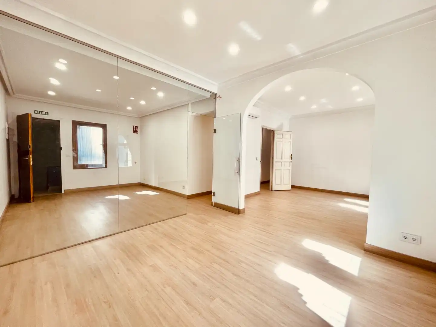 Commercial properties for rent in Calle de Toledo, 52, Palacio