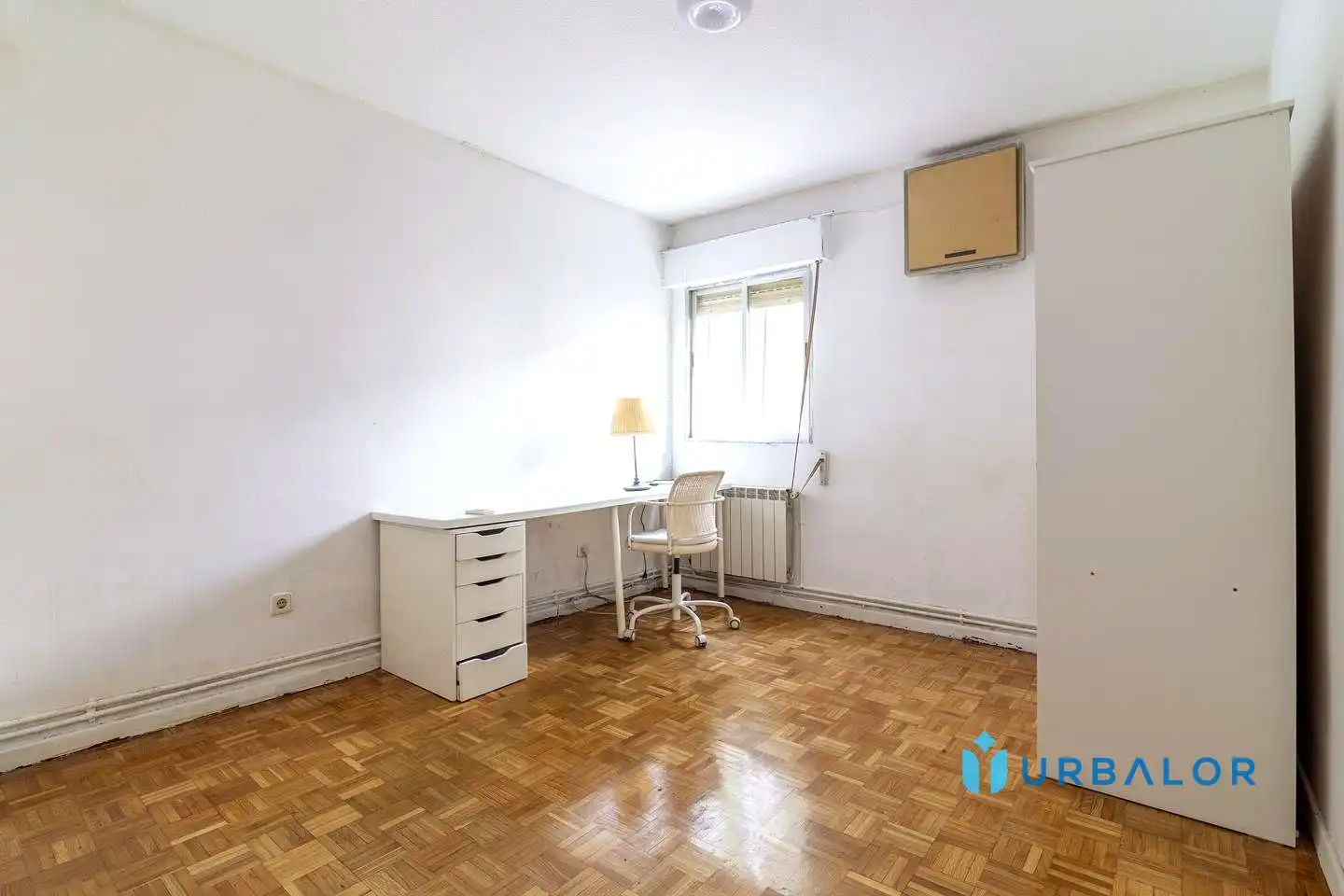 Bedroom of Flat for sale in Parla  with Heating and Alarm