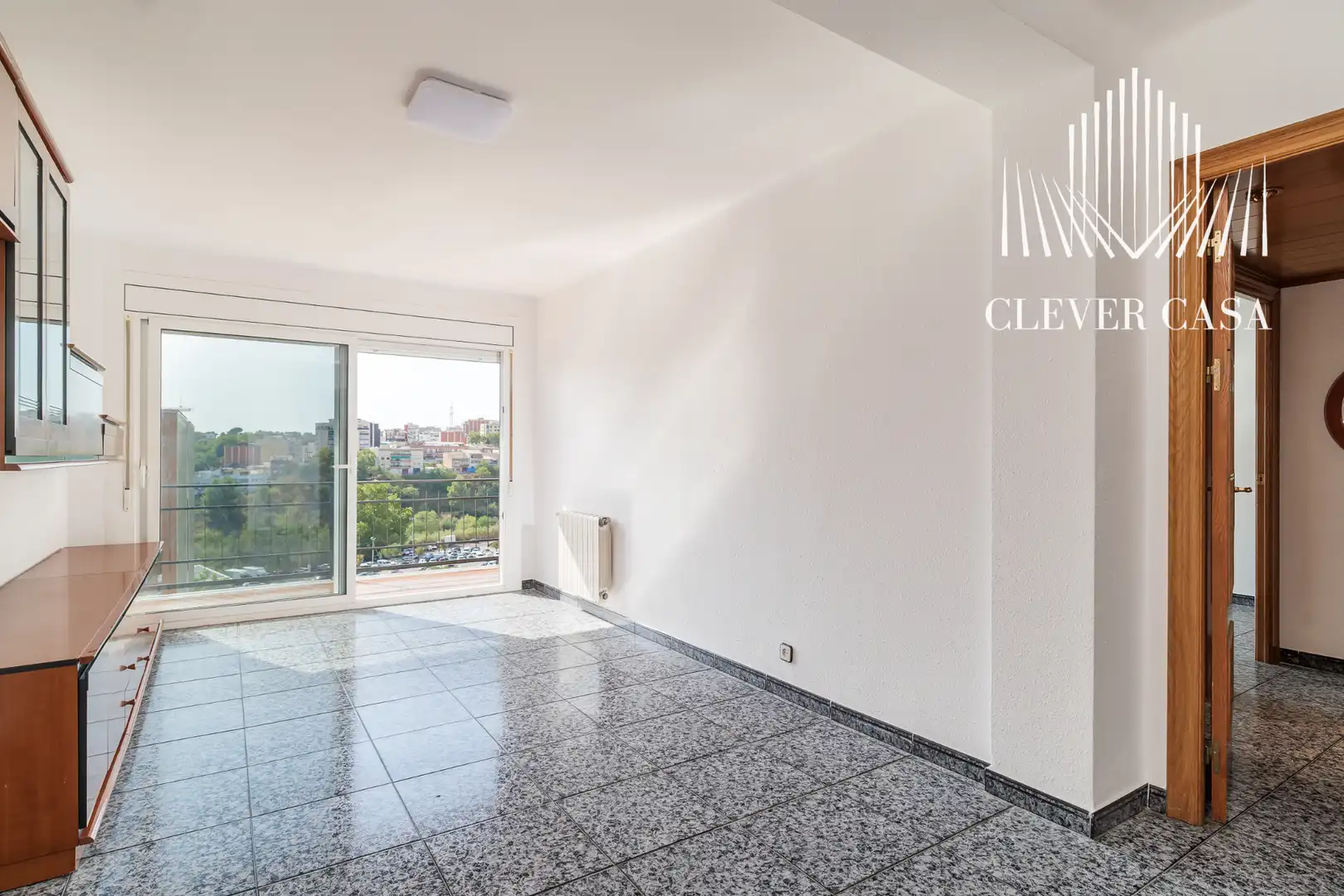 Living room of Flat for sale in Rubí  with Heating, Terrace and Furnished