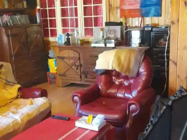 Sala de estar de Finca rústica en venta en Molló con Parquet, Trastero y Piscina