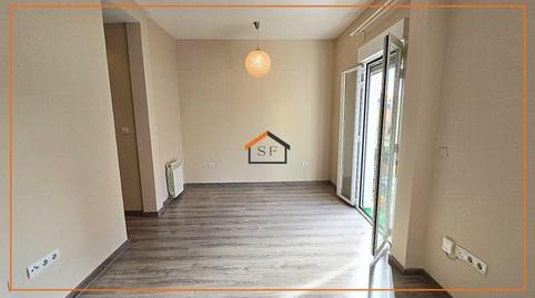 Foto 5 de Piso de alquiler en Calle Andalucia, Adelfas,  Madrid Capital