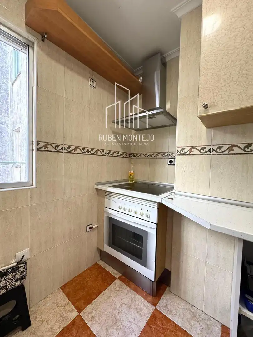 Küche von Wohnung zur untervermieten in Salamanca mit Heizung, Terrasse und Möbliert