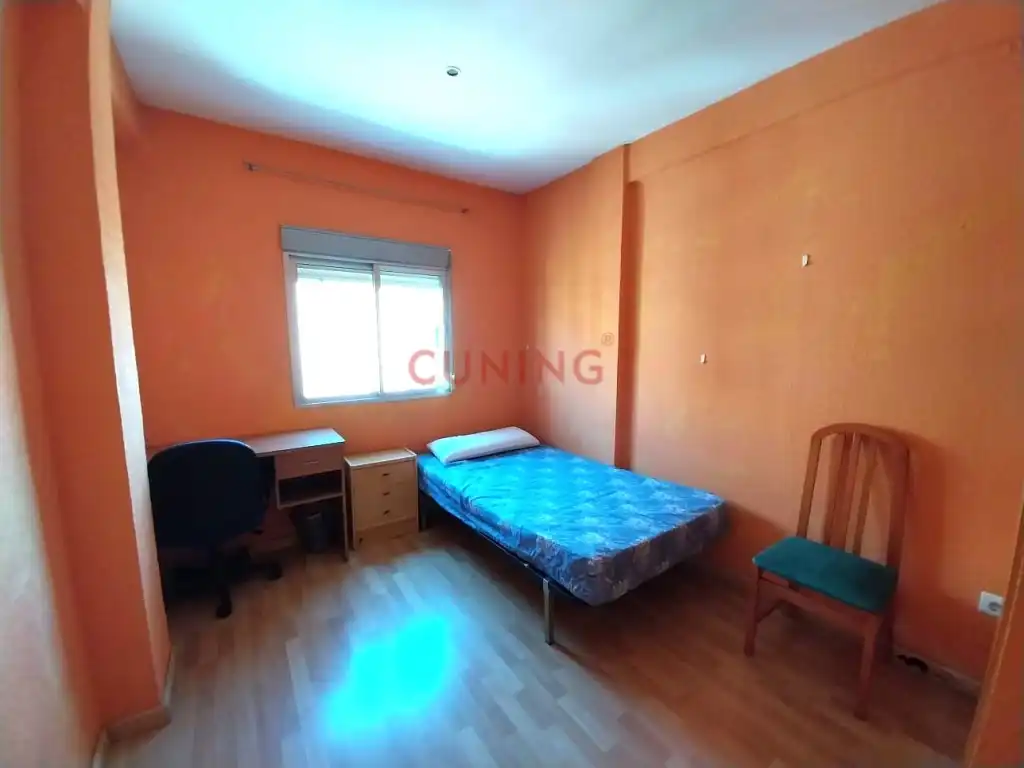 Bedroom of Flat for sale in Cáceres