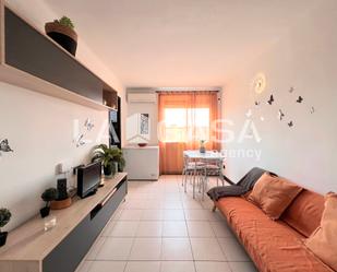 Living room of Flat for sale in  Barcelona Capital  with Heating