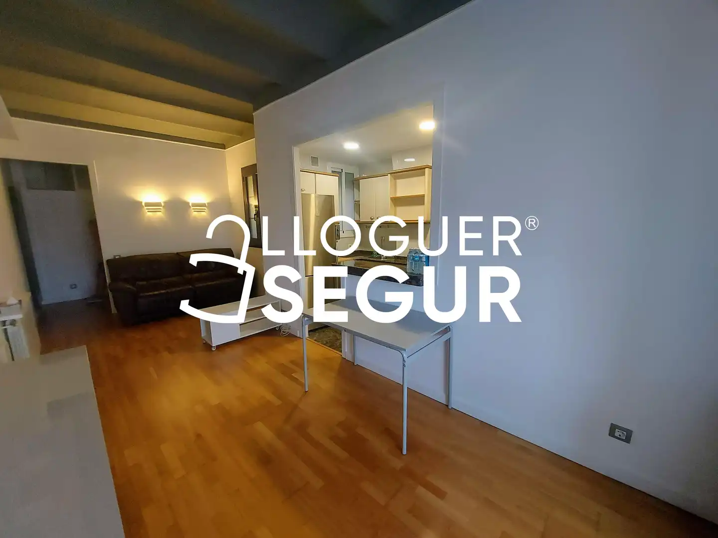 Living room of Flat for rent in Barcelona  with Air Conditioner, Heating and Furnished