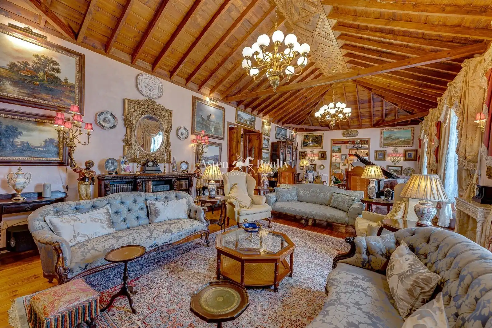 Sala d'estar de Casa o xalet en venda en Icod de los Vinos amb Terrassa i Moblat