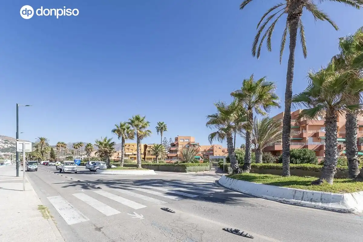 Maisonette zum Verkauf in Paseo MARITIMO, Salobreña Costa