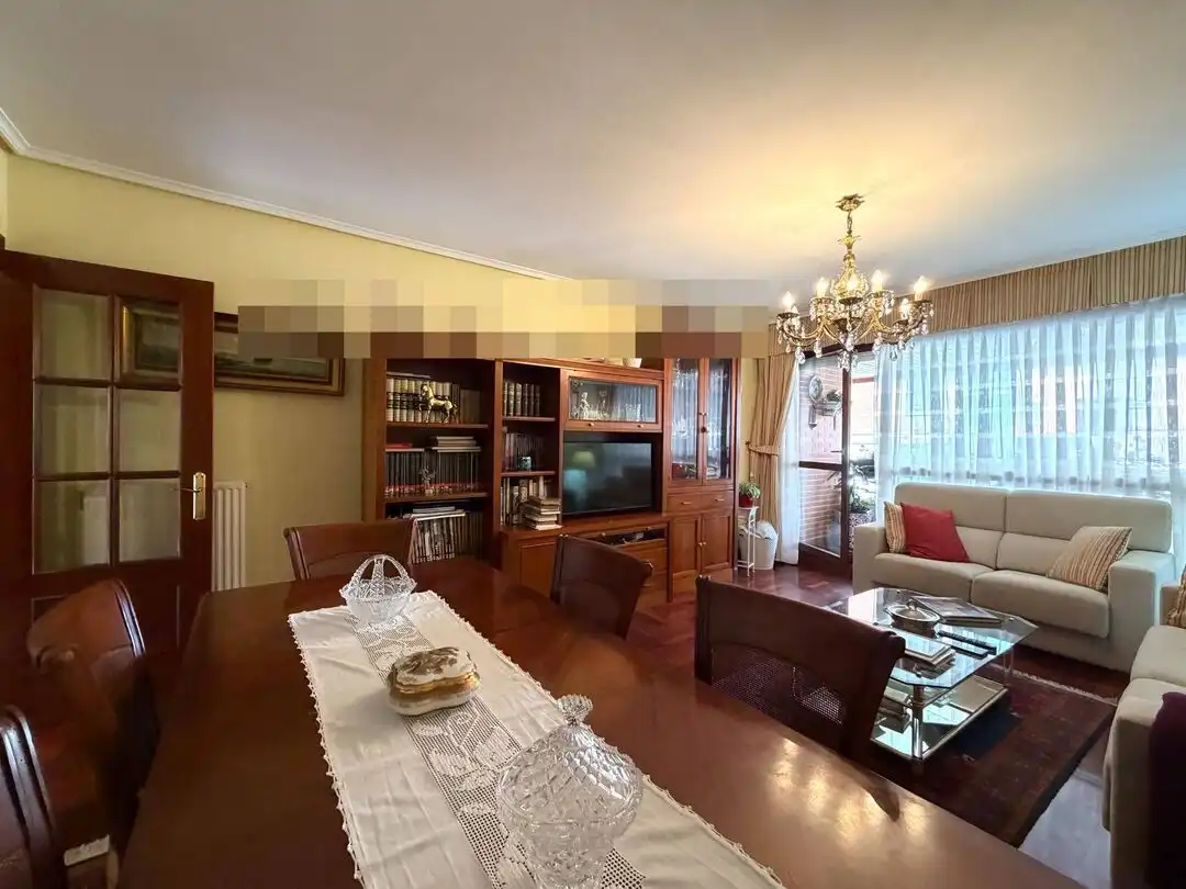 Sala de estar de Piso en venta en Sopela con Calefacción y Trastero