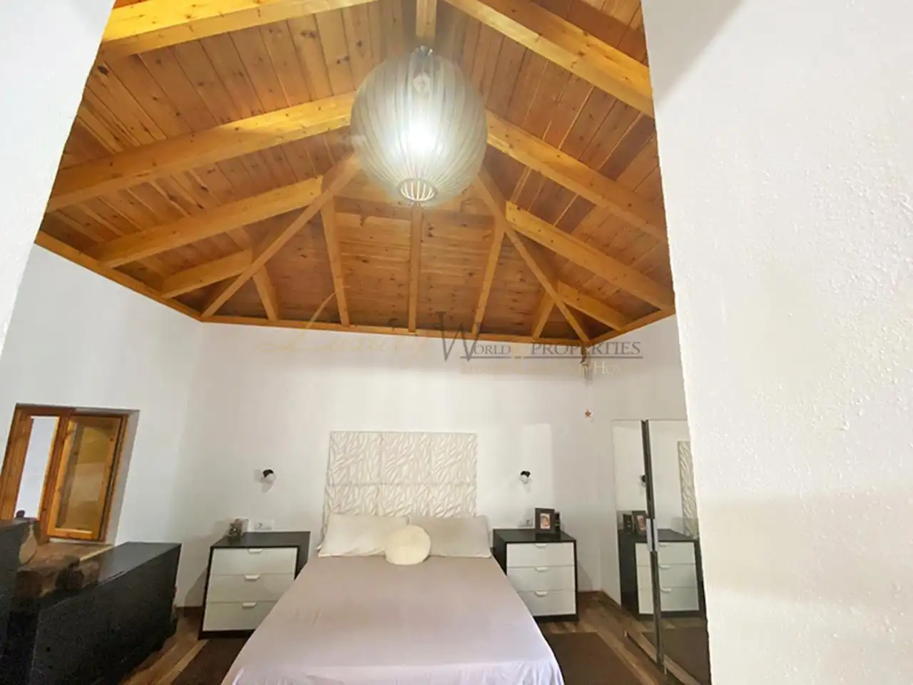 Dormitori de Casa o xalet en venda en Guía de Isora amb Jardí privat i Terrassa