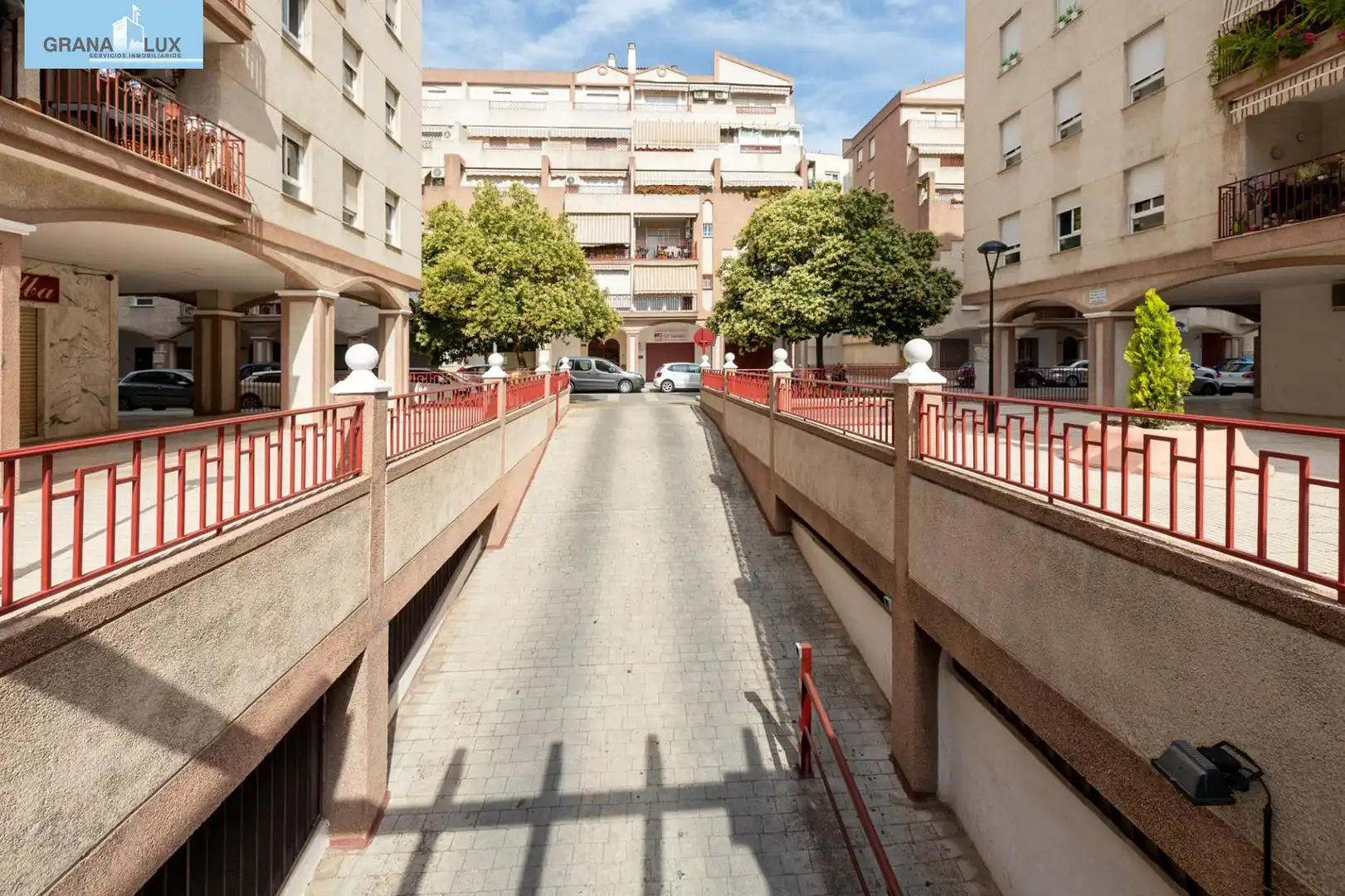 Garage for sale in Cerrillo de Maracena - Periodistas