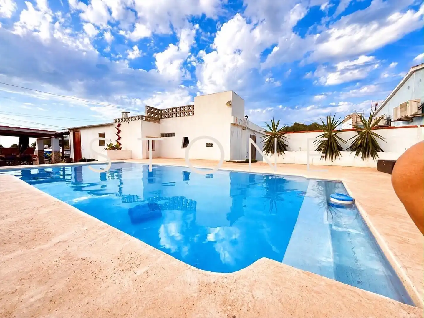 Casa amb piscina en venda a Ciutadella