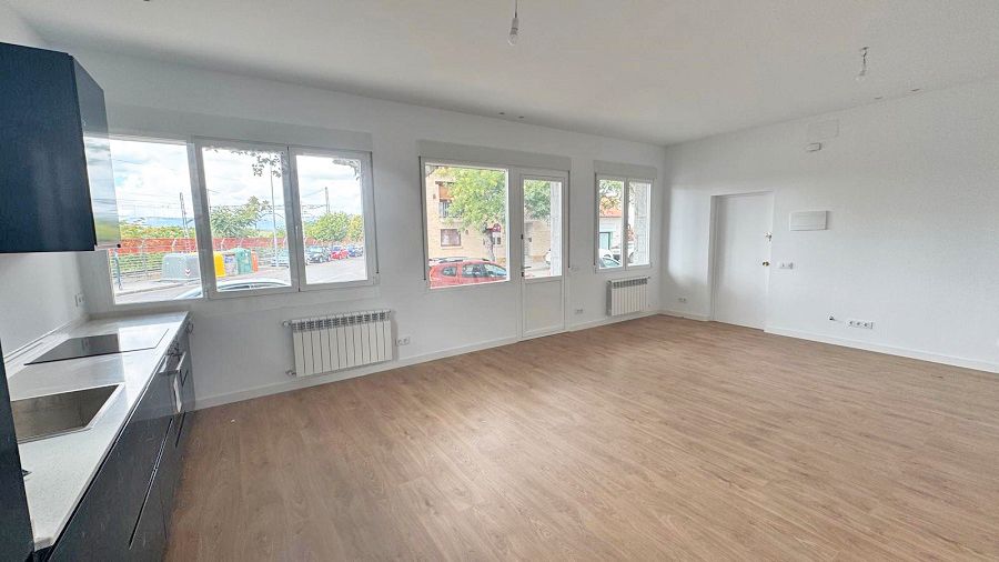 Living room of Flat to rent in Torrelodones  with Heating, Parquet flooring and Oven