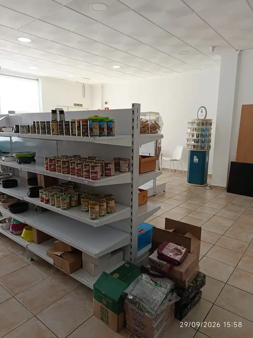 Local commercial à louer à Montañar - El Arenal, imagen 8