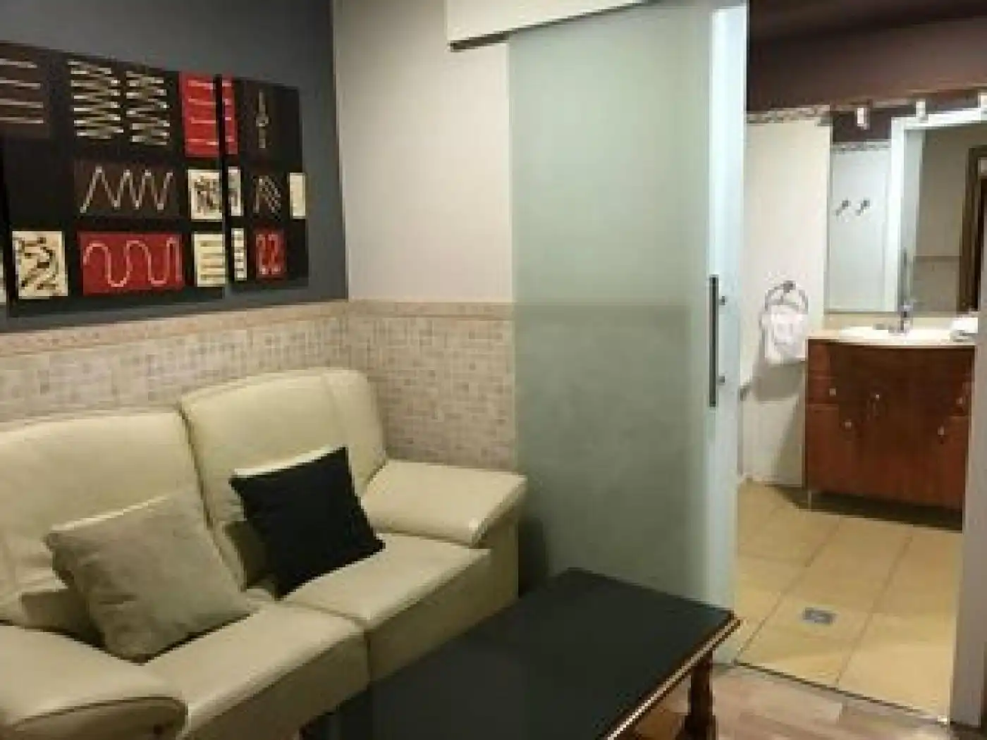 Habitación de Edificio en venta en Santa Coloma de Gramenet