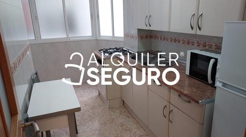 Photo 3 of Flat to rent in Mendoza, Parque Ayala - Jardín de la Abadía - Huelín, Málaga