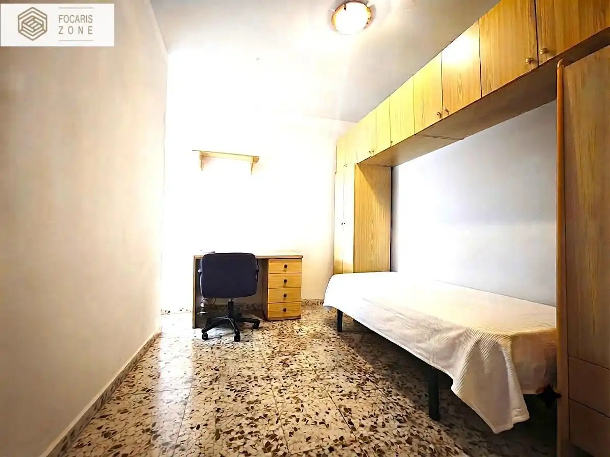 Dormitori de Pis en venda en Málaga amb Aire condicionat, Calefacció i Terrassa