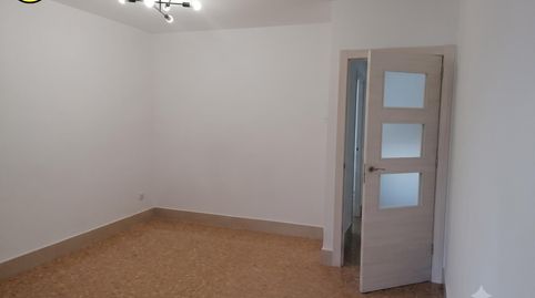 Foto 4 de Piso en venta en Canovelles, Barcelona