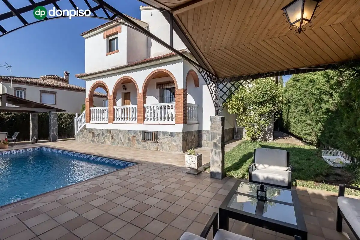 Chalet con piscina en venta en Gójar, imagen 41
