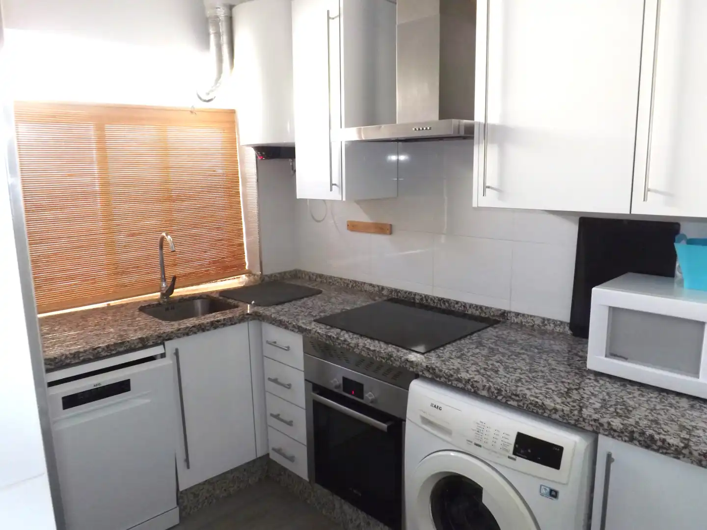 Penthouse with lift to rent in Avenida de Dílar, imagen 13