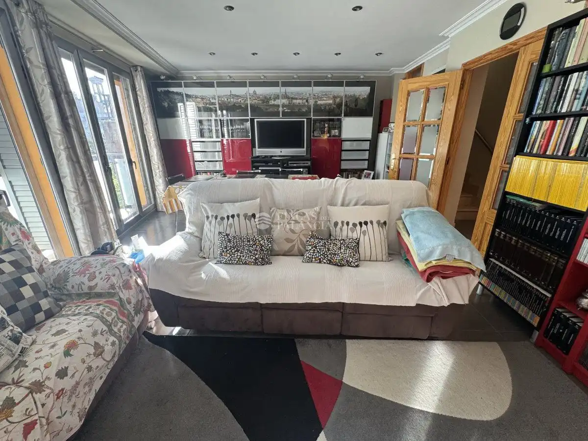 Sala de estar de Casa o chalet en venta en Soneja con Aire acondicionado, Calefacción y Terraza
