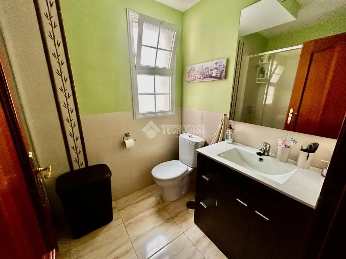 Baño de Piso en venta en Arafo con Terraza y Trastero