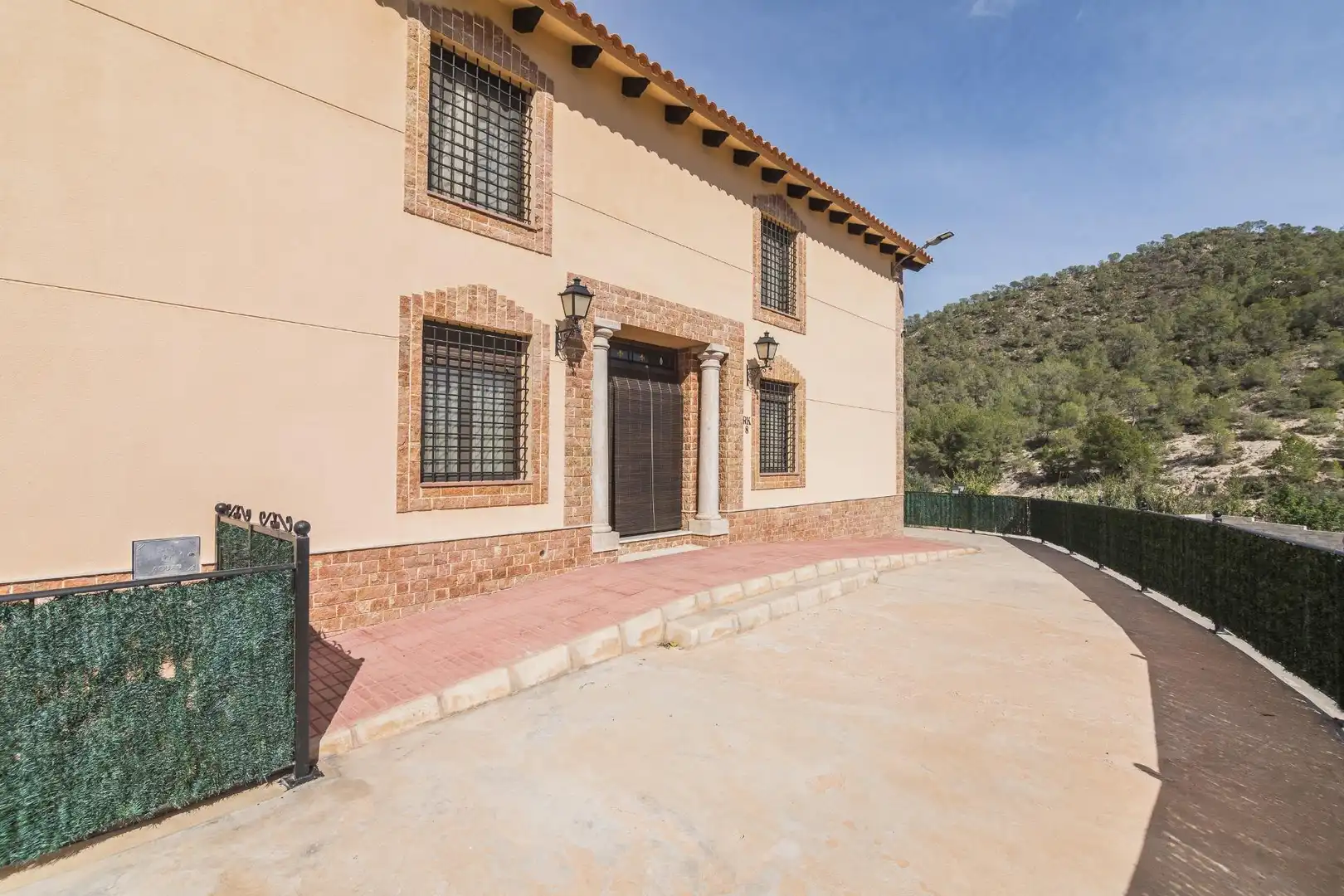 Vista exterior de Casa o chalet en venta en Monóvar  / Monòver con Calefacción y Terraza