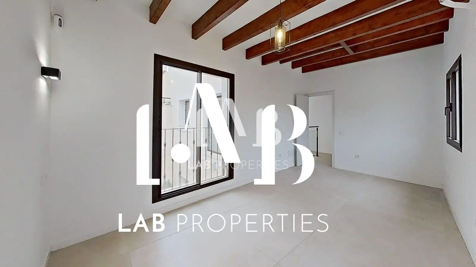 Vista exterior de Casa o xalet en venda en Felanitx amb Jardí privat, Terrassa i Jacuzzi