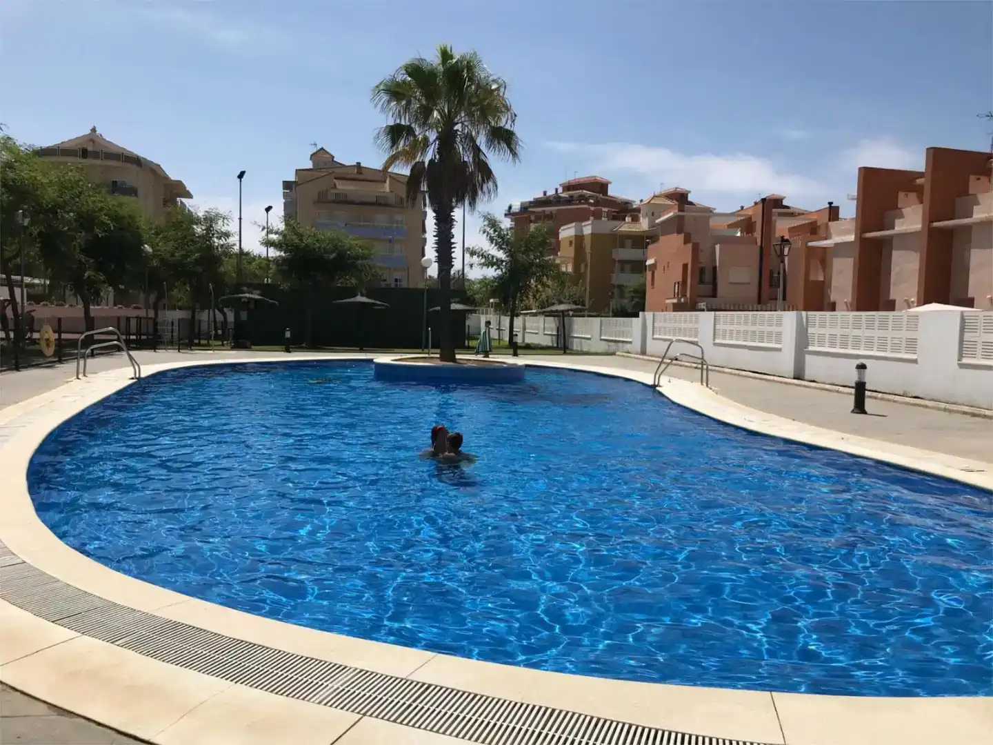 Schwimmbecken von Wohnung zur Miete in La Antilla mit Privatgarten, Schwimmbad und Möbliert
